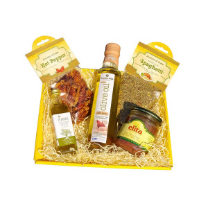 Kleiner Geschenkkorb mit &Ouml;l und Gew&uuml;rzen