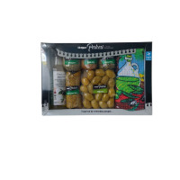 Geschenkbox mit Olivenöl, Gewürzen & Handtuch von Cretosophy